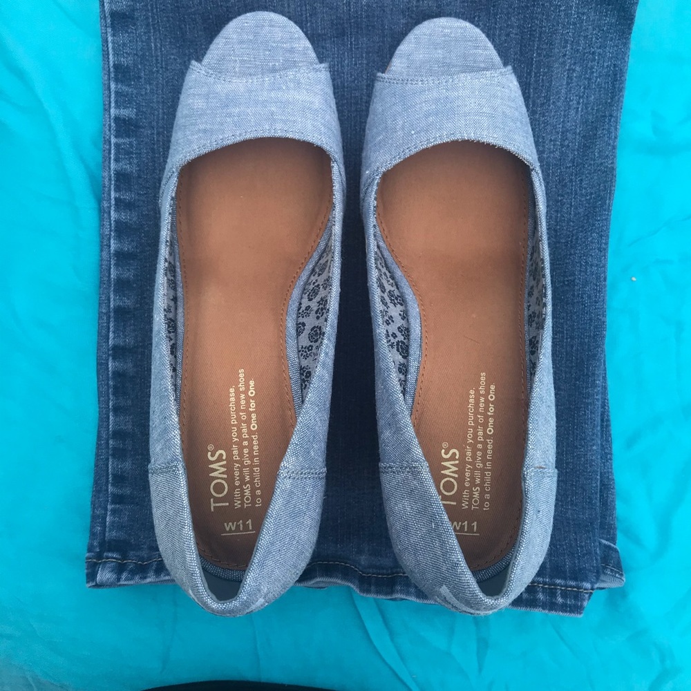 TOMS Stella Blue Chambray Wedges